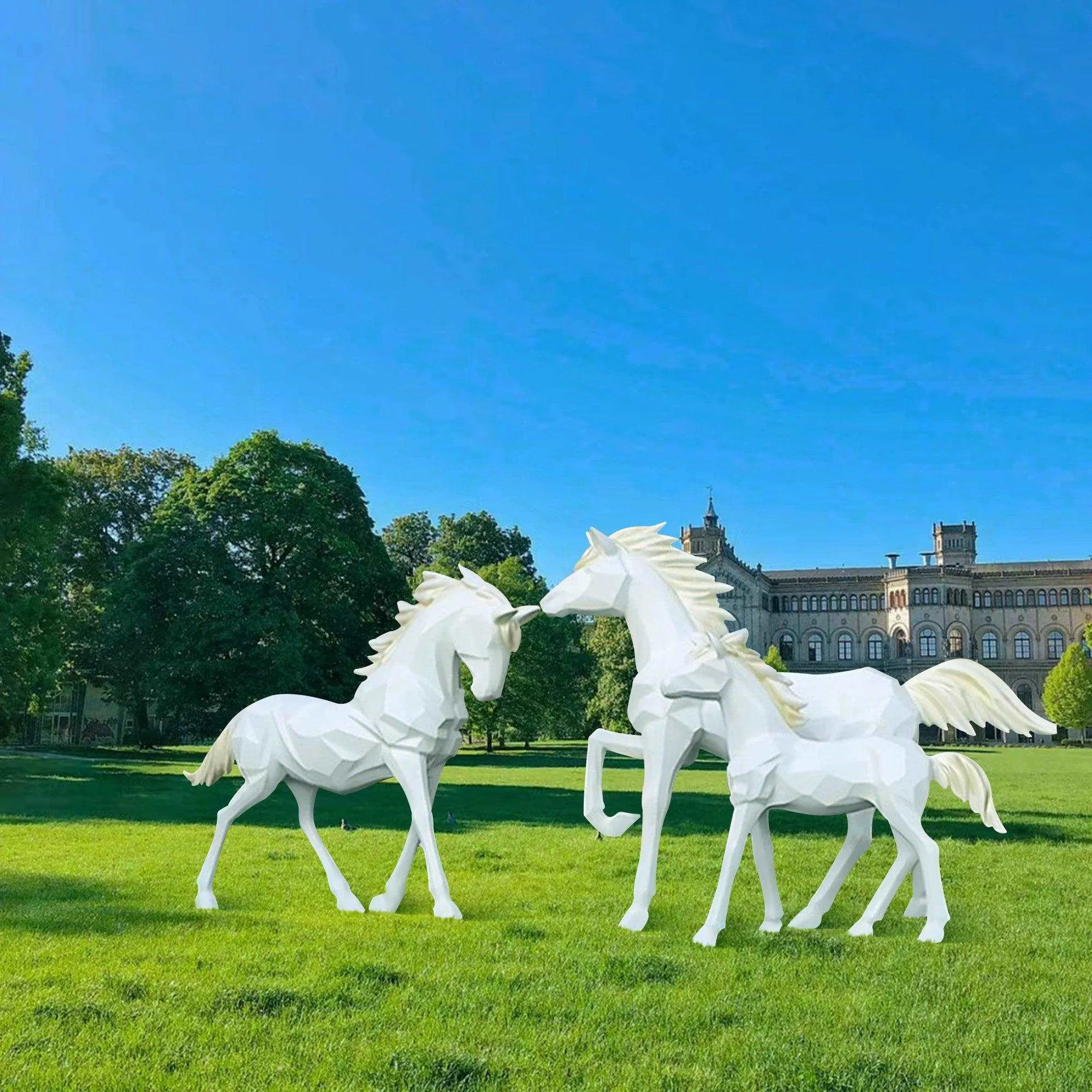 FINEST Outdoor Garden Sculpture Horse Family Fiberglass Sculpture FF-018