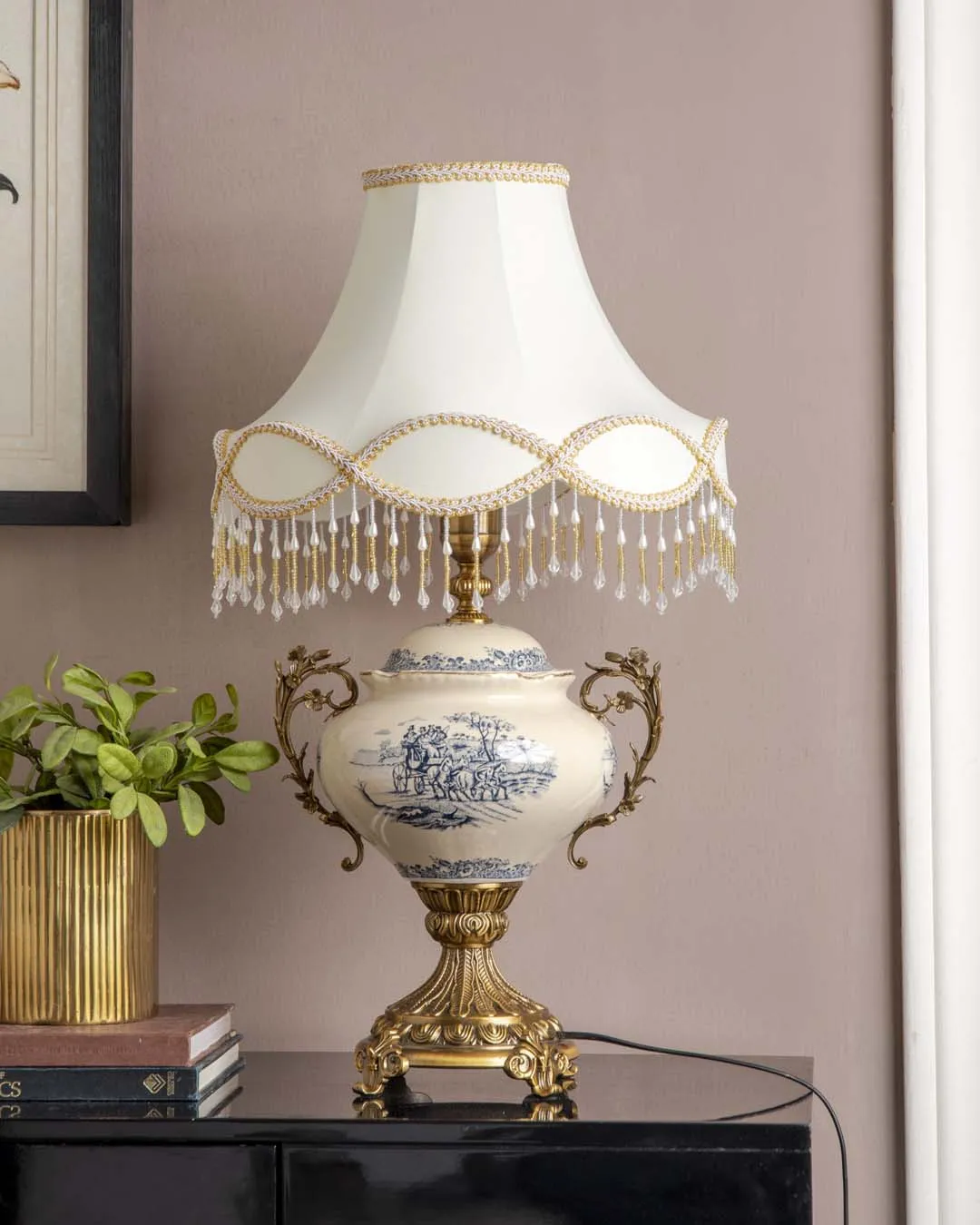 'Straffordshire' Ornamental Decorative Table Lamp