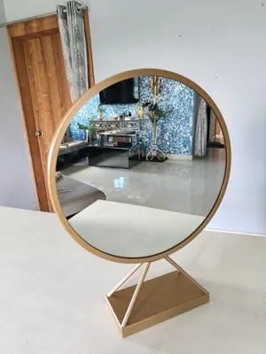 TINITALO Modern Elegance Round Wall-Mounted Mirror Metal Framed Wall Mirror Bathroom Mirror Living Room Mirror Home Decor Mirror 18 x 18 Inches Brown MF 80